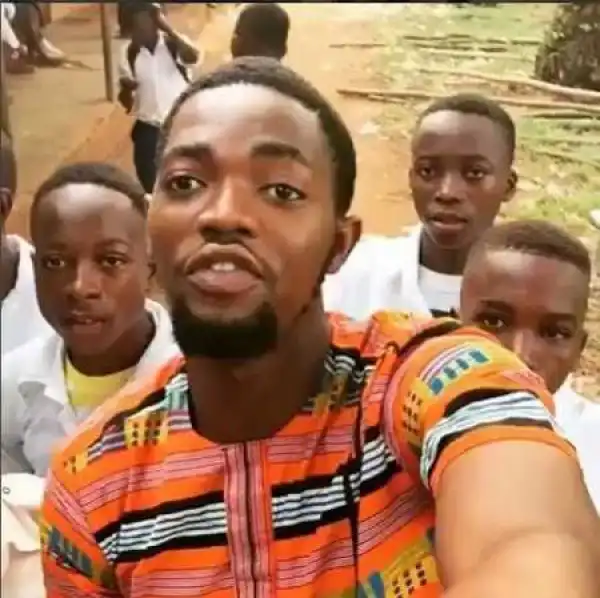 Unbelievable! NYSC Member Caught Bragging About Getting S*x from a Student and Giving Boys Alcohol)